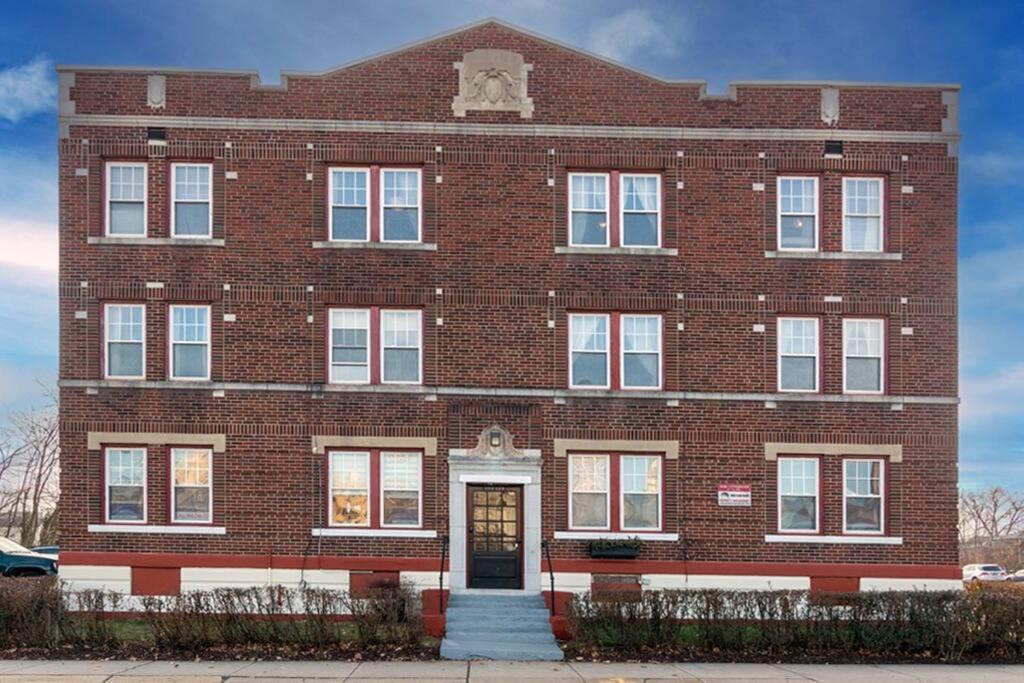 The Bushnell Suite C2 Current Upgrades Are Underway Daily! Hartford Exterior foto